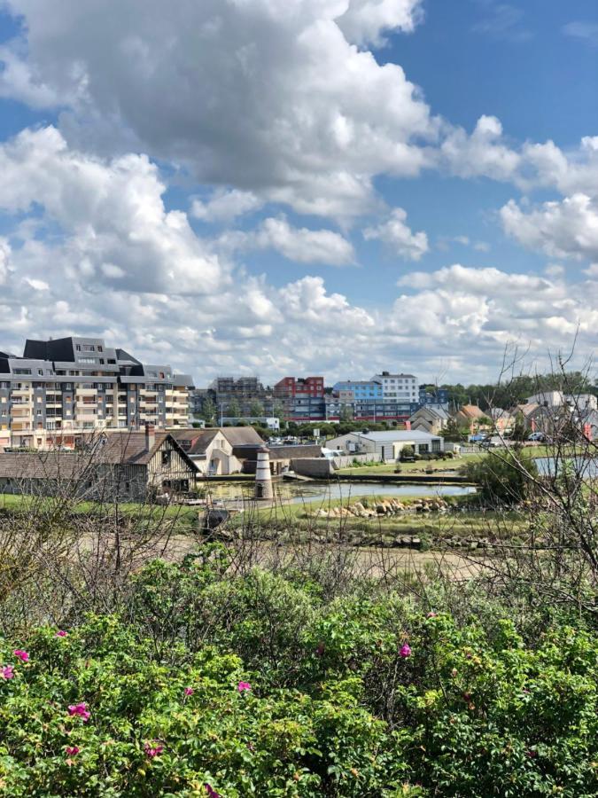 Bleu Sale - F2 Courseulles Avec Balcon Διαμέρισμα Εξωτερικό φωτογραφία